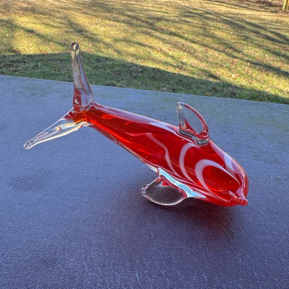 VINTAGE GLASS DOLPHIN FIGURINE - Picture 5 of 8